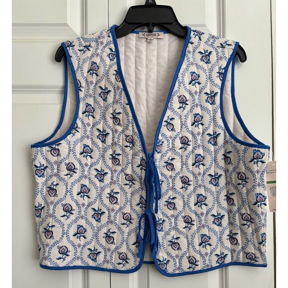 Nanette Lepore Jackets & Blazers - Nanette Lepore Quilted Vest Tie Front White Blue Floral Cotton Waistcoat L/XL